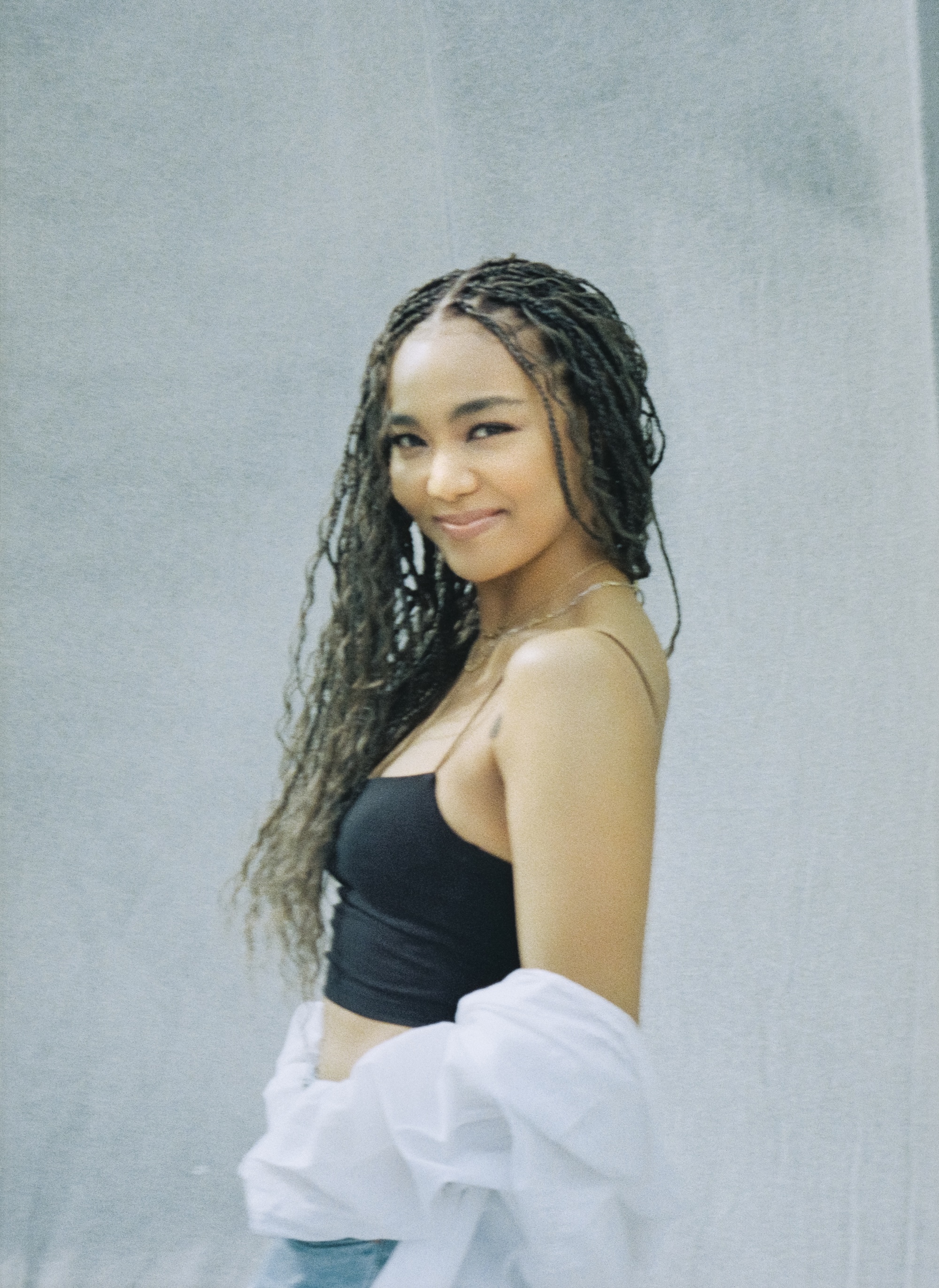 Crystal Kay A Photo_main_M.jpg